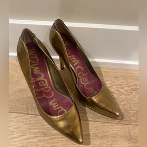 Sam Edelman gold heels